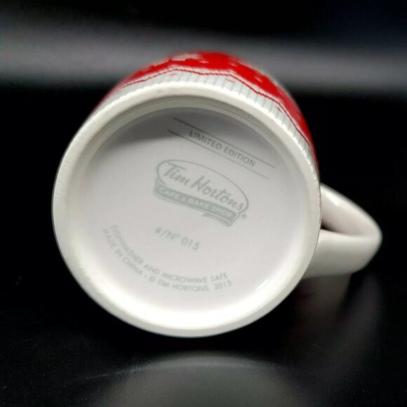 Tim Horton's Snowflake Sweater Mug 2015 Red & White Limited Edition Coffee Cup - Picture 12 of 12